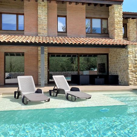 2 Apartamentos En Villa Con Piscina Privada En Asturias El Marquesau Норьега Экстерьер фото